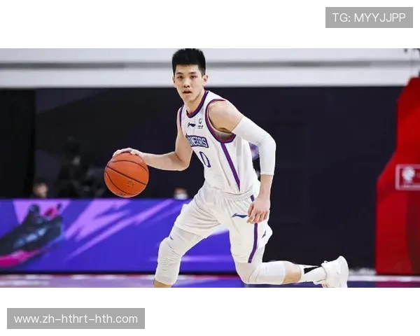 足球训练体系对CBA艾伦现象的影响与篮球超新星的成长路径分析 足球训练体系对CBA艾伦现象的影响与篮球超新星的成长路径分析